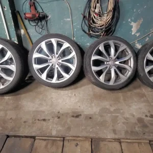 Dostępne od ręki Koła 20" z oponami letnimi Audi A6 C7 ET45 8,5j