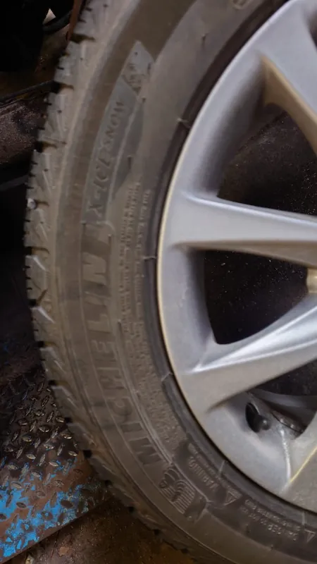 Ostatnia szansa opona zimowa MICHELIN X-ICE SNOW 205/55 r16