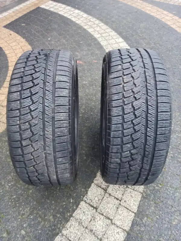Opony 235/45r18 zimowe Szybka dostawa