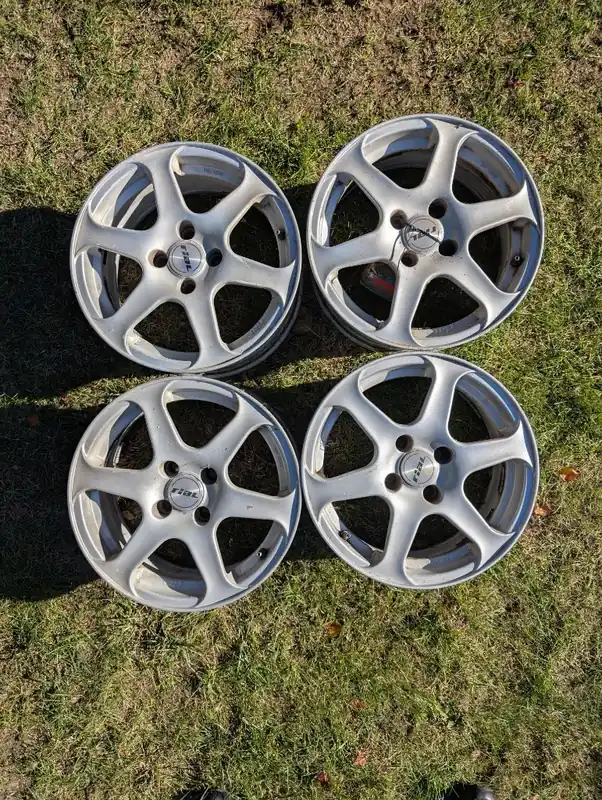 Szybka dostawa Komplet alufelg felgi Rial LE705 K2 7Jx15H2 ET37