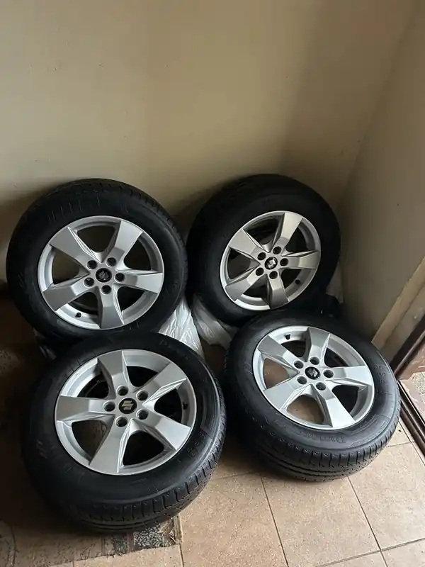 Wyjątkowa oferta Oryginalne alufelgi Suzuki 5x114 +opony letnie 205/60/16