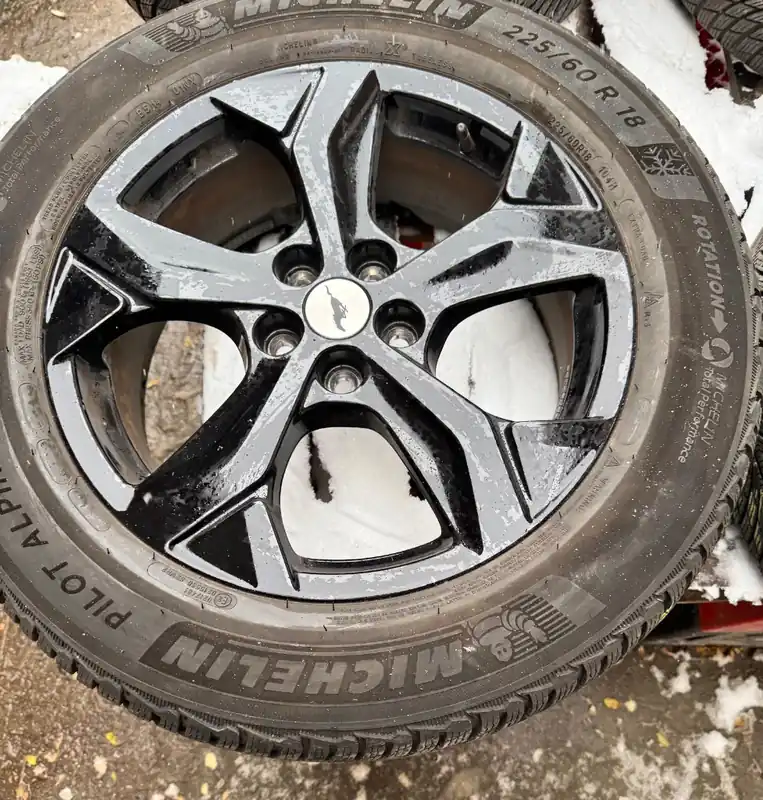 Koła: Felgi Ford Mustang Mach-E 18" czarne i opony michelin 225/60/18 Darmowa dostawa