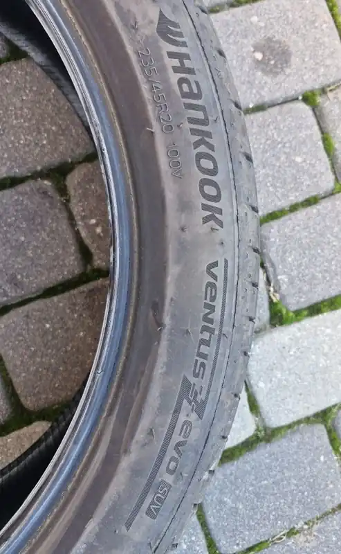 4x Hankook Ventus Evo SUV 235/45R20 100V komplet, jak nowe Popularny