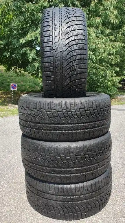Opony zimowe klasa PREMIUM NOKIAN TYRES WR A4 255X40 R19 100V XL Do wyczerpania zapasów
