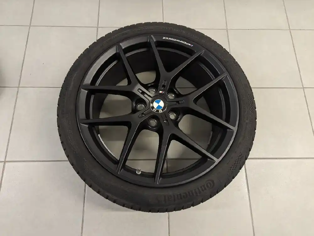 Premium Koła zima BMW Performance 18"- seria 1 (F40) 2 (F44) + opony Continental
