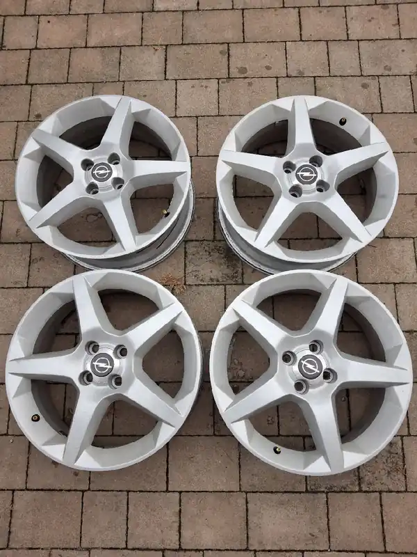 Sprawdź teraz Felgi aluminiowe GM 17, OPEL, bdb. stan
