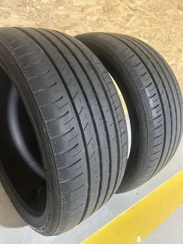 Yokohama Bluearth GT 225/35/19 Bestseller