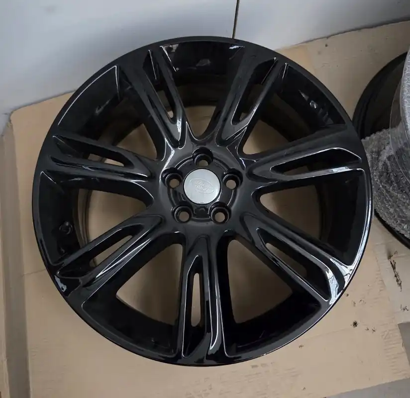 Premium Felgi oryginalne aluminiowe Land Rover Velar 5x108 19''